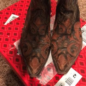 Womens size 8 Corral Boots